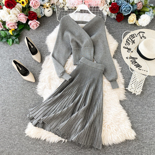 Autumn And Winter New Fashion Suit V-Neck Dolman Sleeve Bright Silk Kn